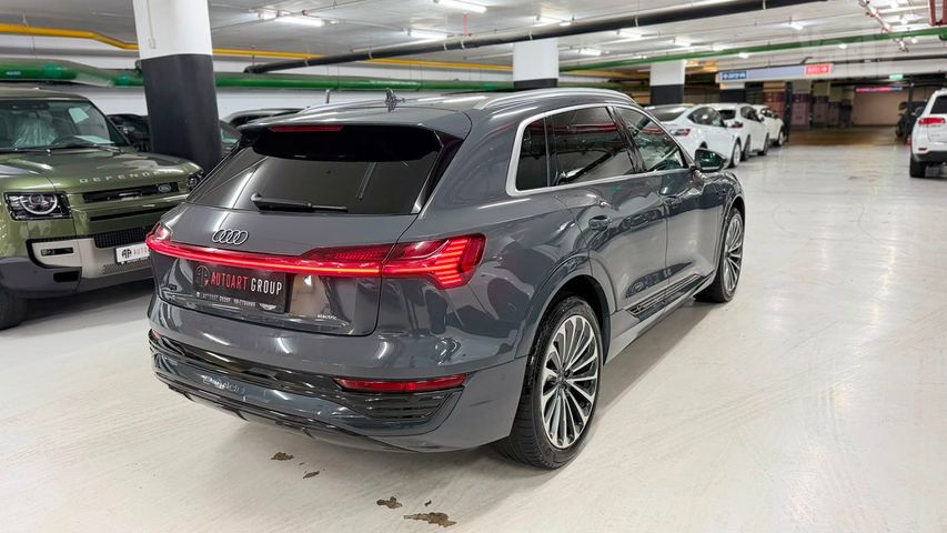 אאודי Q8 e-tron
