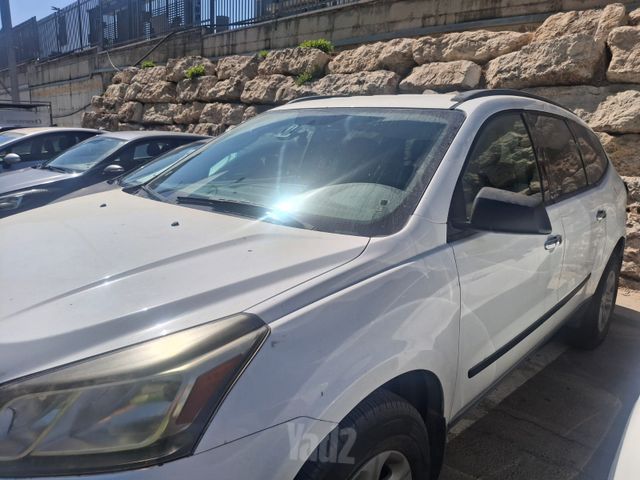 שברולט טראוורס