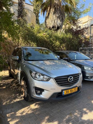 מודעת רכב מאזדה CX-5