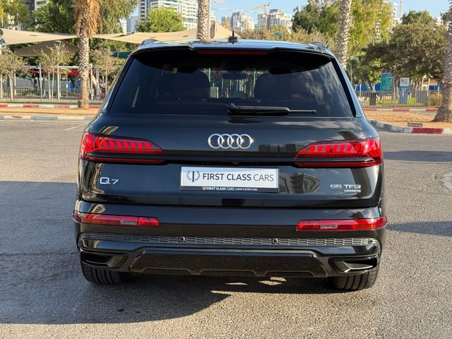 אאודי Q7