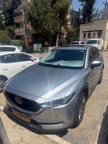 מודעת רכב מאזדה CX-5