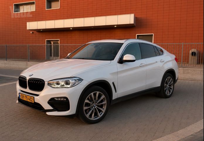 ב מ וו X4