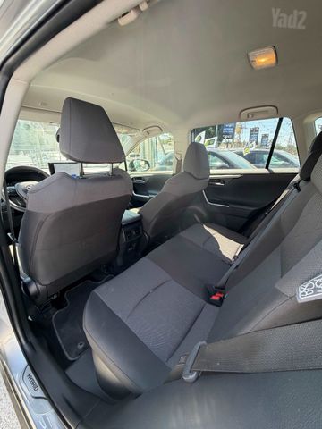 טויוטה RAV4