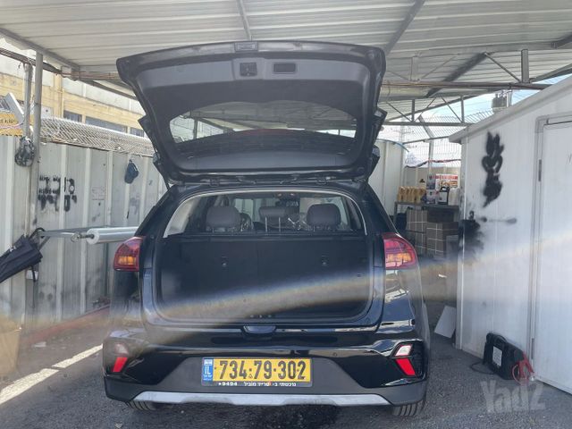 קיה נירו