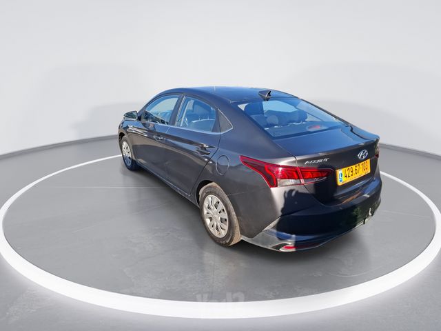 יונדאי אקסנט i25