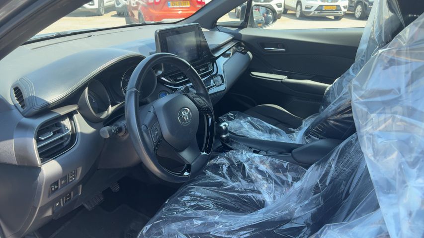 טויוטה C-HR