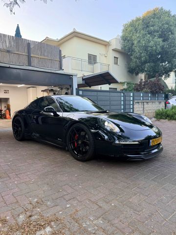 פורשה 911