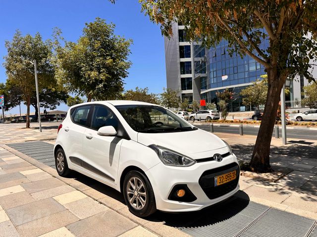 יונדאי i10