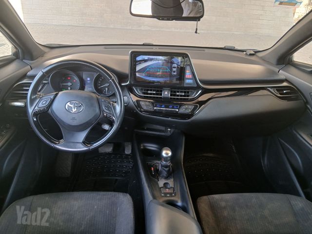 טויוטה C-HR