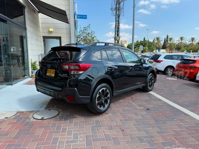סובארו XV