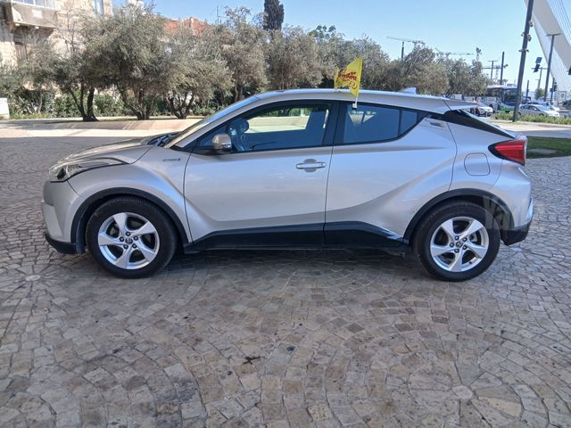 טויוטה C-HR