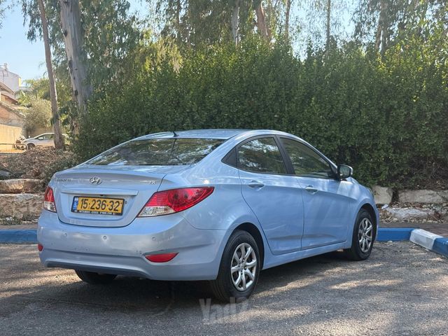 יונדאי אקסנט i25