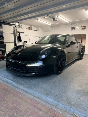 פורשה 911