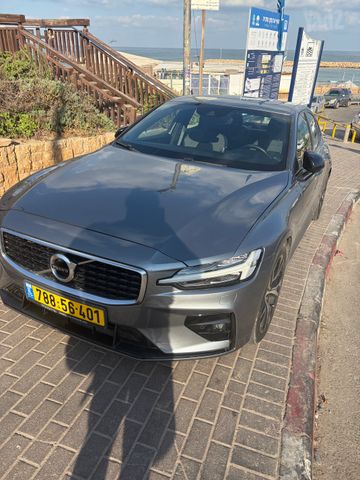 וולוו S60