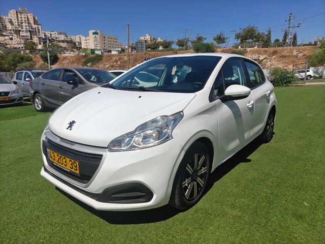 מודעת רכב פיג'ו 208