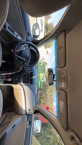 יונדאי אקסנט i25