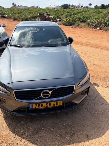 וולוו S60