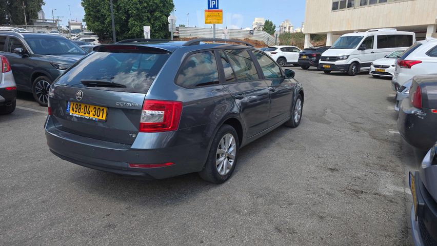 סקודה אוקטביה