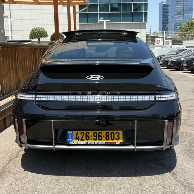 יונדאי איוניק 6