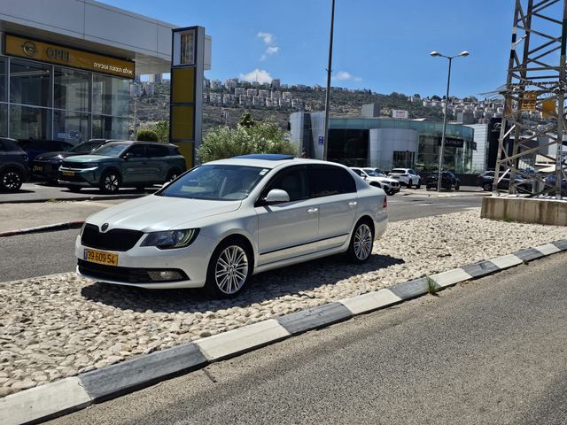 מודעת רכב סקודה סופרב