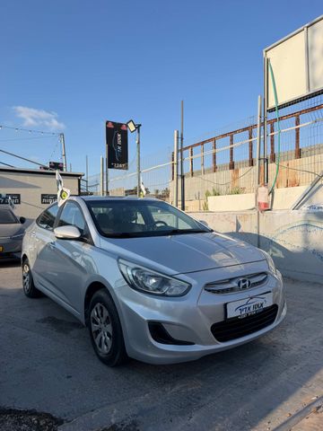 יונדאי אקסנט i25