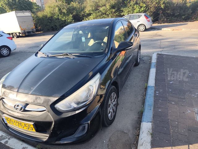 יונדאי אקסנט i25
