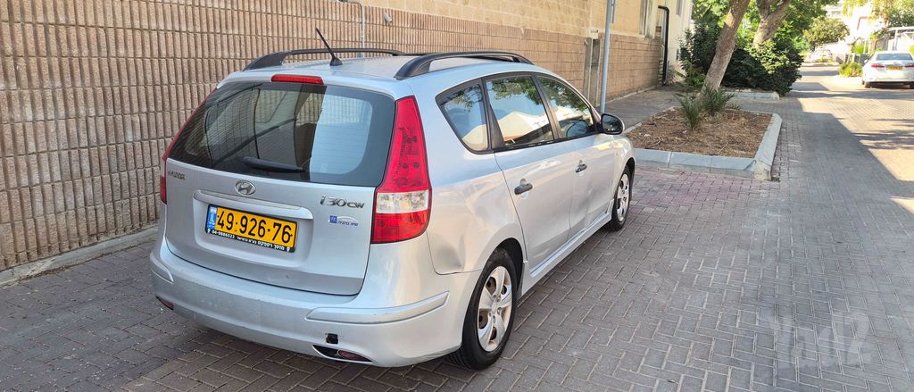 יונדאי i30