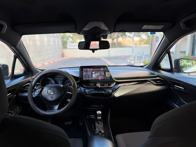 טויוטה C-HR