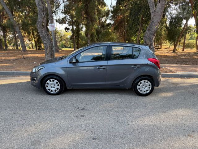 יונדאי i20