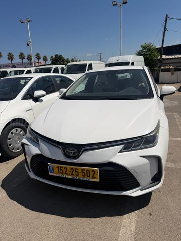 מודעת רכב טויוטה קורולה