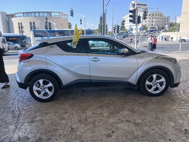 טויוטה C-HR
