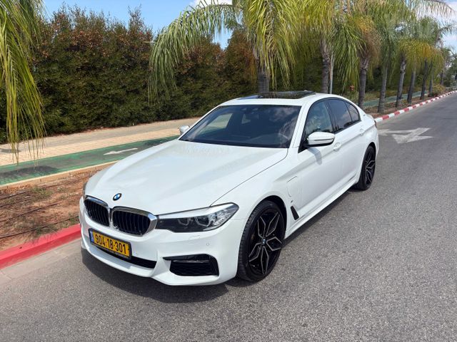 מודעת רכב ב מ וו סדרה 5