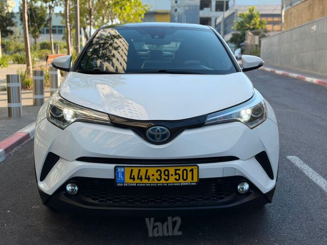 טויוטה C-HR