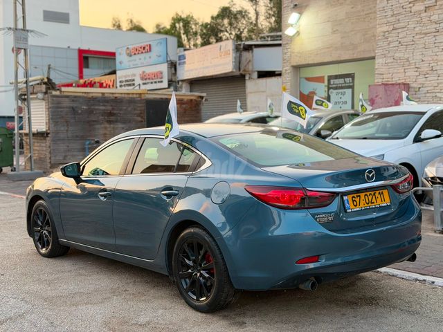 מאזדה 6