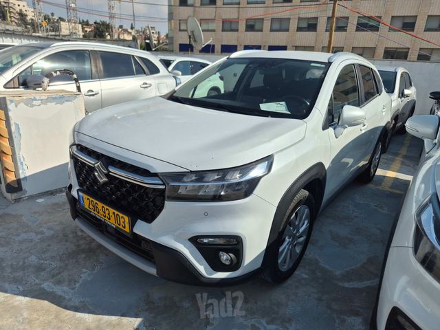 סוזוקי S-Cross