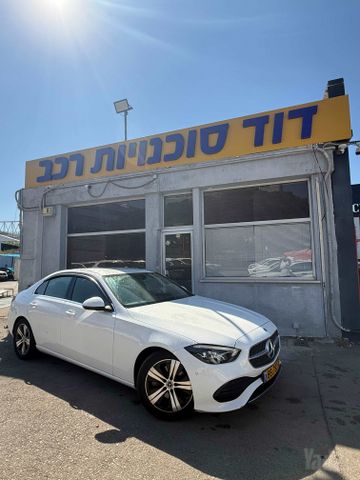 מודעת רכב מרצדס-בנץ C-class