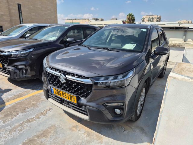מודעת רכב סוזוקי S-Cross