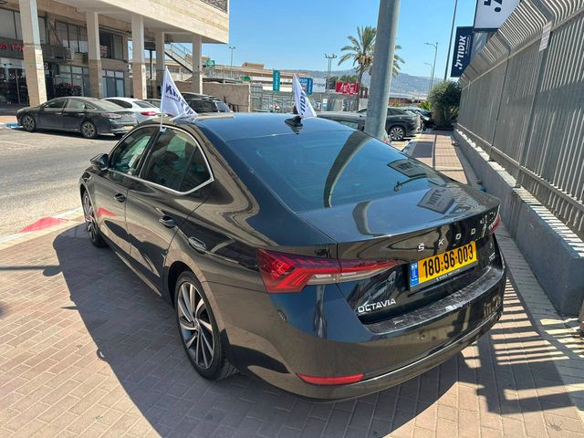 סקודה אוקטביה