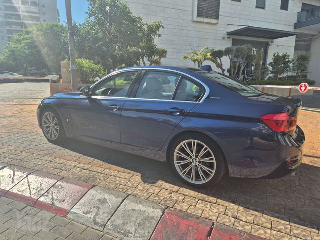 מודעת רכב ב מ וו סדרה 3