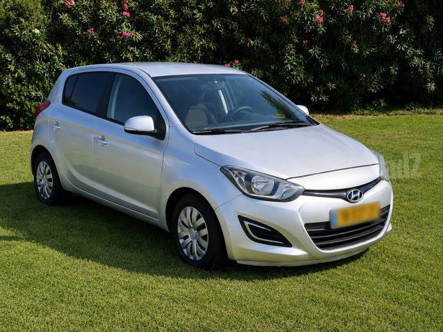 מודעת רכב יונדאי i20