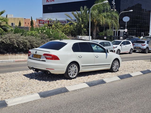סקודה סופרב
