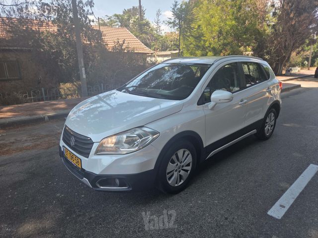 סוזוקי קרוסאובר