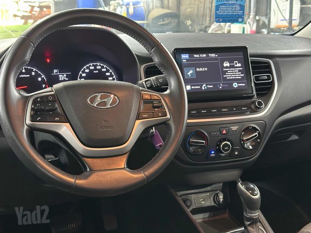 יונדאי אקסנט i25