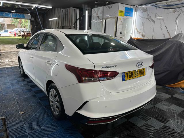 יונדאי אקסנט i25