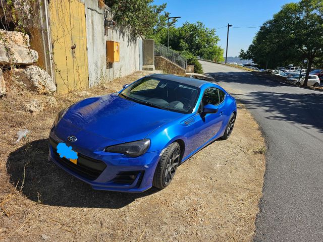 סובארו BRZ