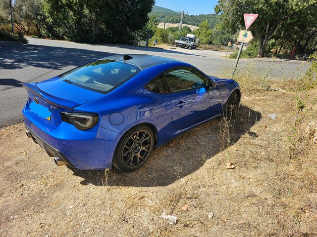 סובארו BRZ