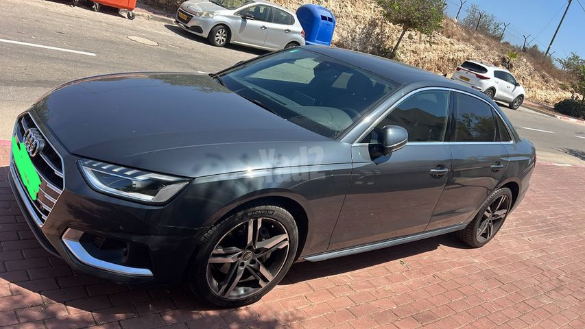 אאודי A4