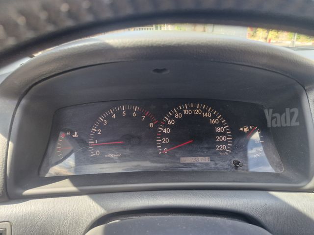 מודעת רכב טויוטה קורולה