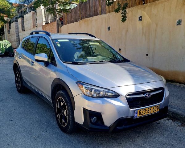 מודעת רכב סובארו XV