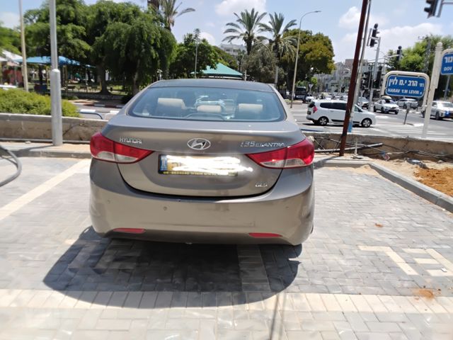 יונדאי I35